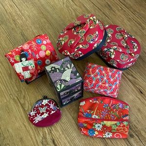 Japanese items made of Japanese fabric, washi paper or lacquer